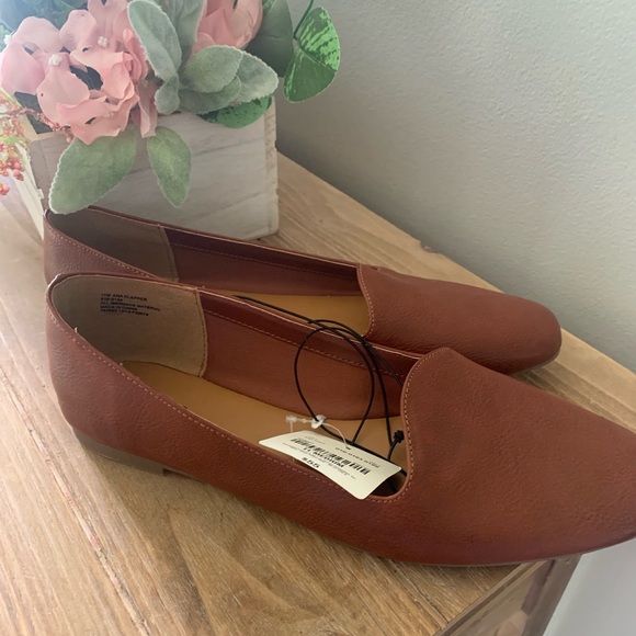 Womens Cognac Flats - Picture 2 of 4